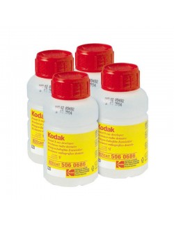 REVELATEUR DENTAIRE KODAK 4X250 ML (A DILUER POUR OBTENIR 4 X 1 L)